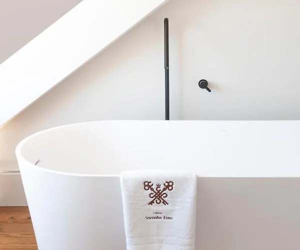 Casa Noronha Lima - Historic Hotel